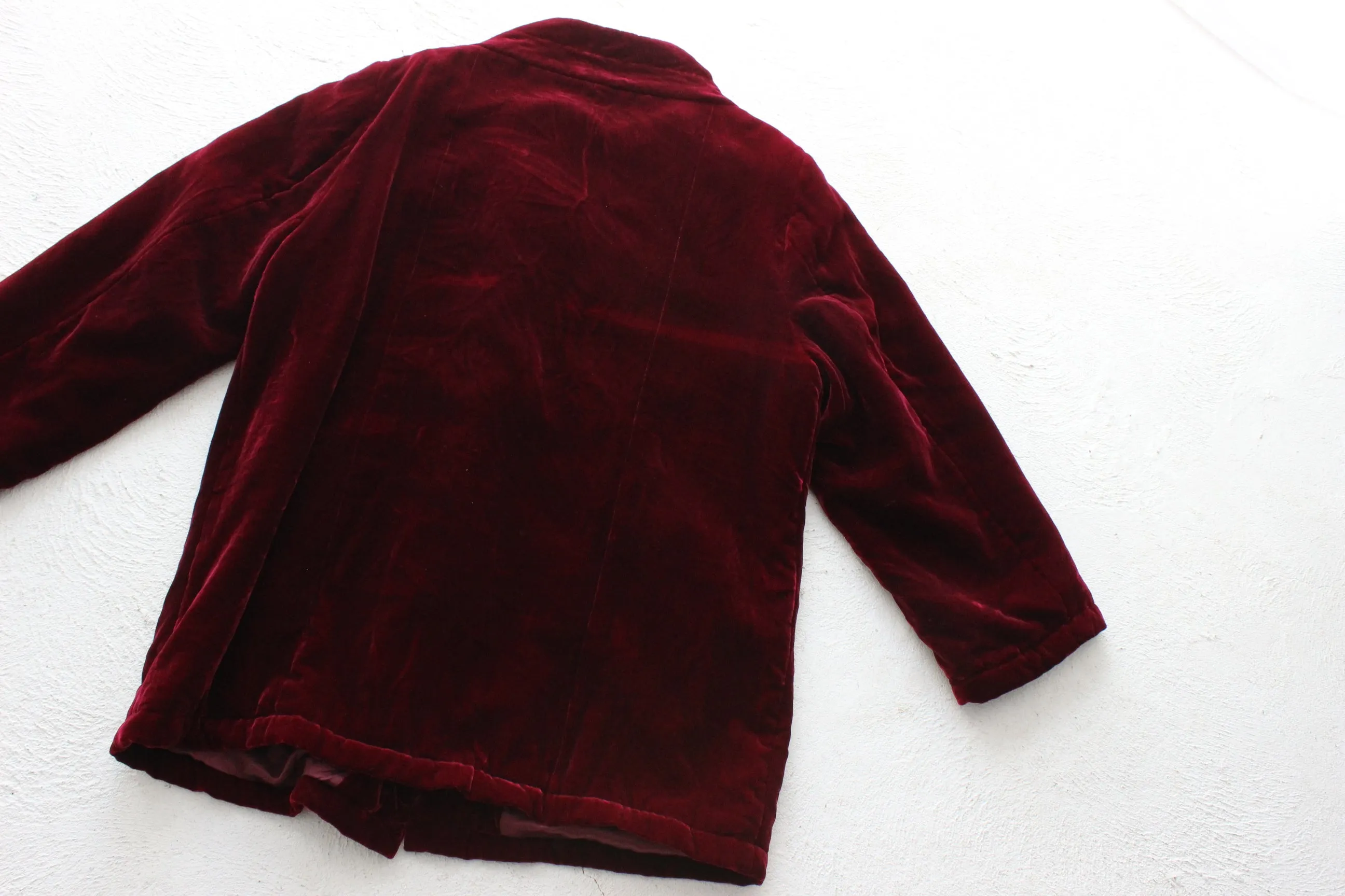 80s PURE SILK VELVET Quilted Kimono Coat in Merlot