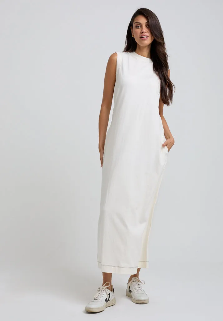 Kerri Sleeveless Jersey Maxi Dress In Cream