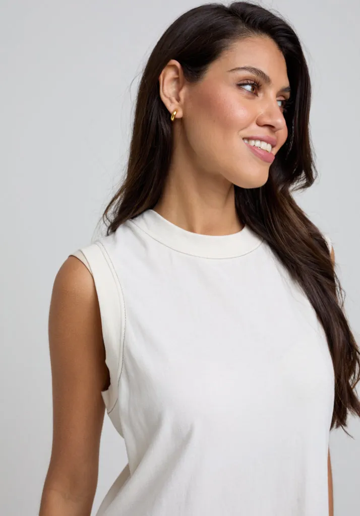 Kerri Sleeveless Jersey Maxi Dress In Cream