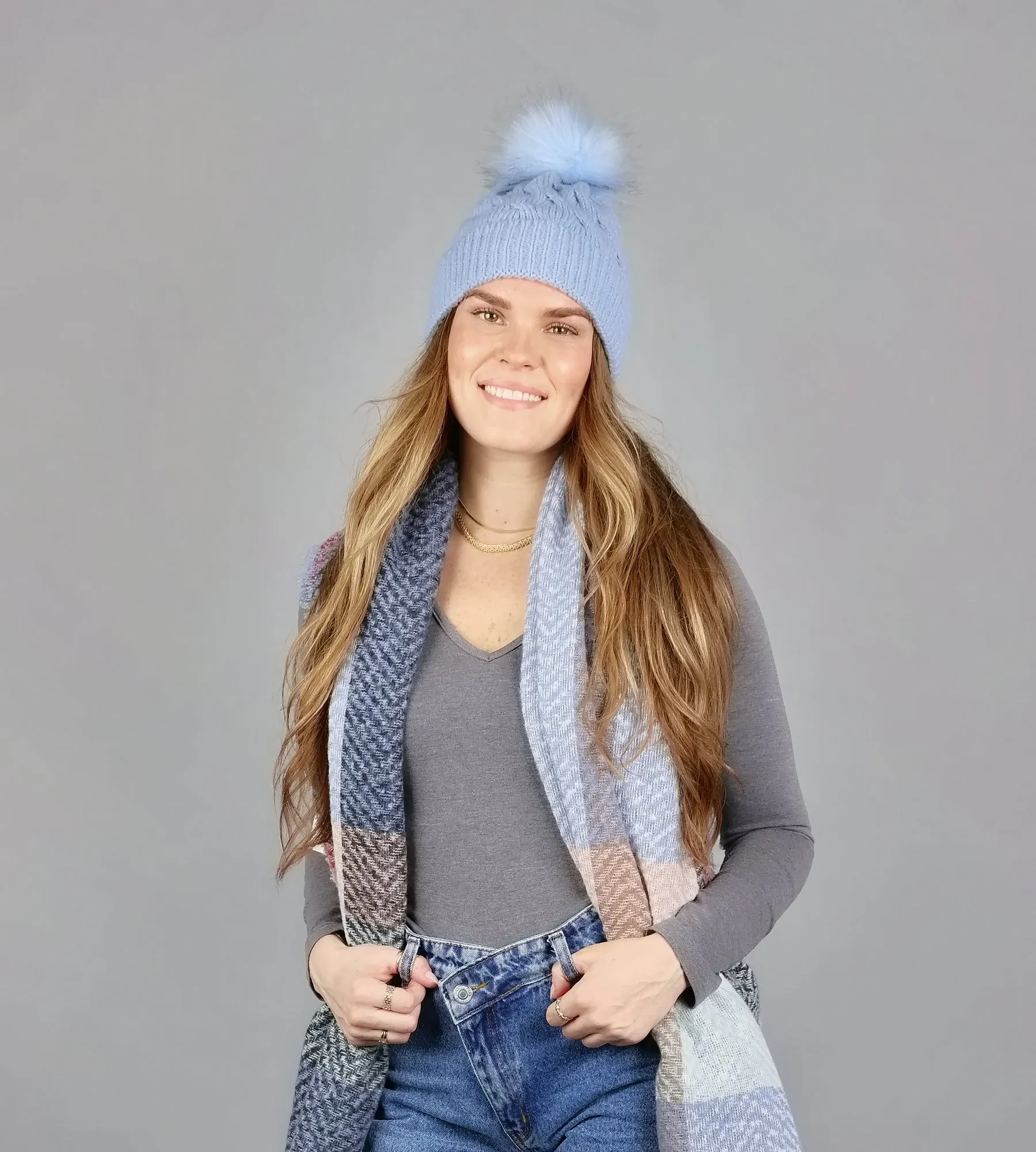 LARGE PLAID SCARF & CABLE BEANIE SET