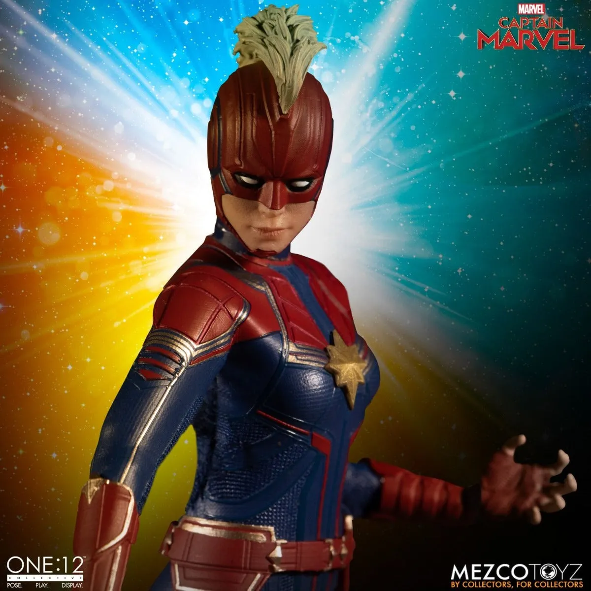 MEZCO TOYZ CAPTAIN MARVEL COLLECTIVE 1/12 SCALE - 76670