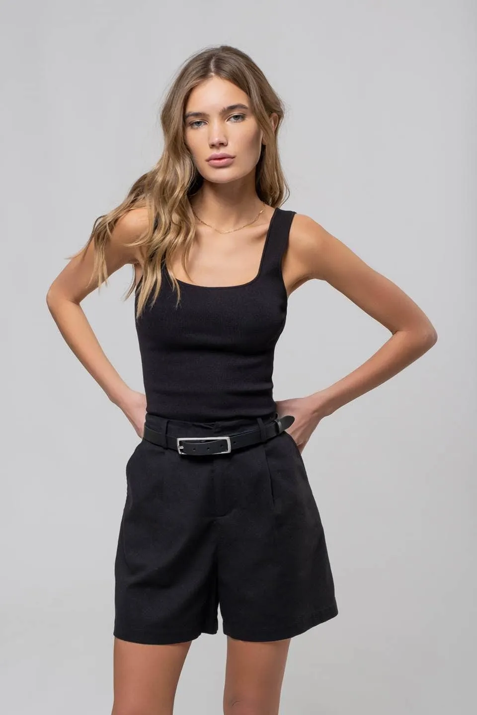 SQUARE NECK SWEATER KNIT TANK