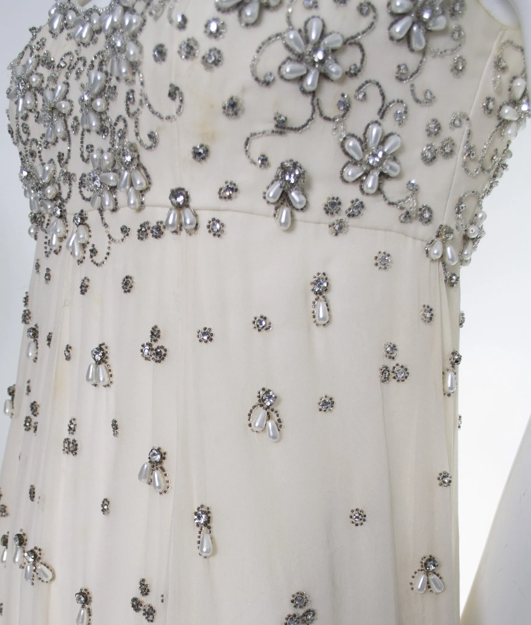 Victoria Royal Beaded Ivory Silk Chiffon Evening Gown Dress And Coat White Mink Cuffs