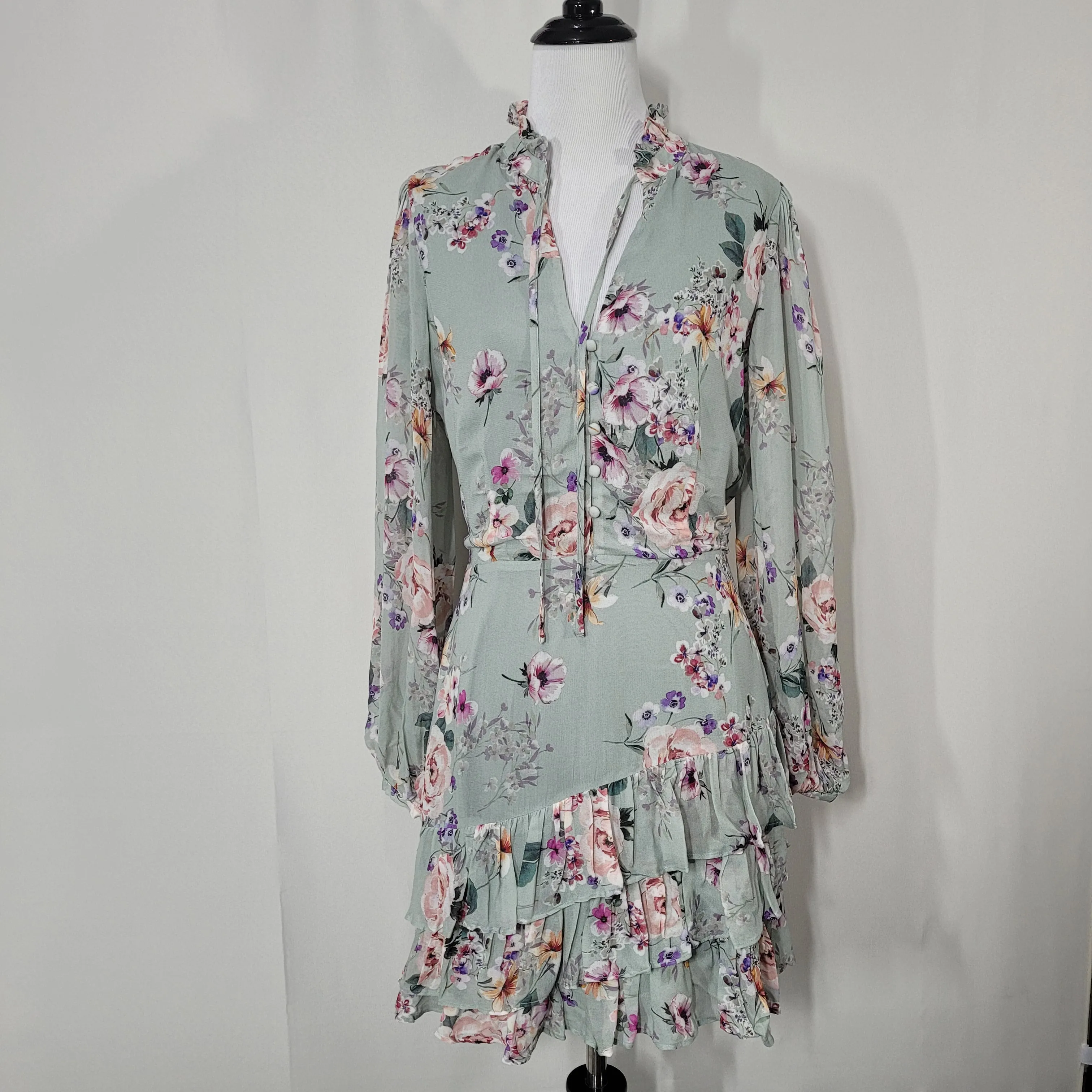 Yumi Kim Silkwood Sage Jenna Mini Dress Blouson Long Sleeves Ruffle Skirt Detail Size Small
